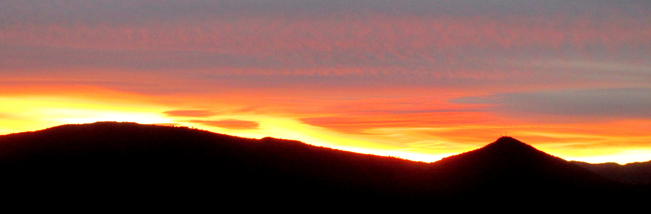 Ciel flamboyant des Corbières Aude Pays Cathare