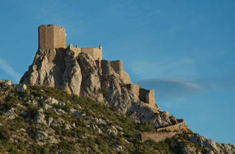 Château de Quéribus, Cucugnan, au sud de Termes. 